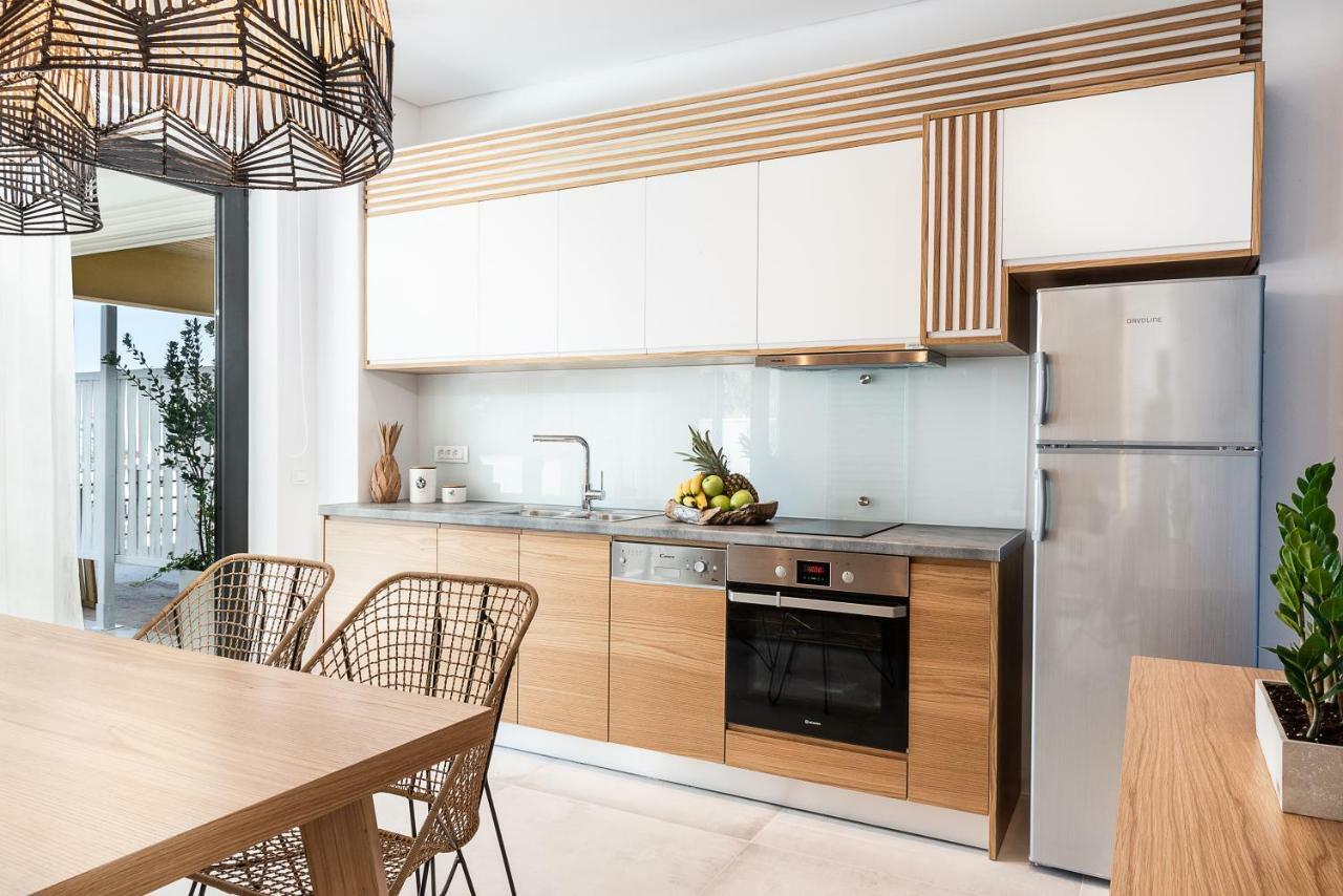 Blue Island Luxury Apartment Kato Daratso Luaran gambar