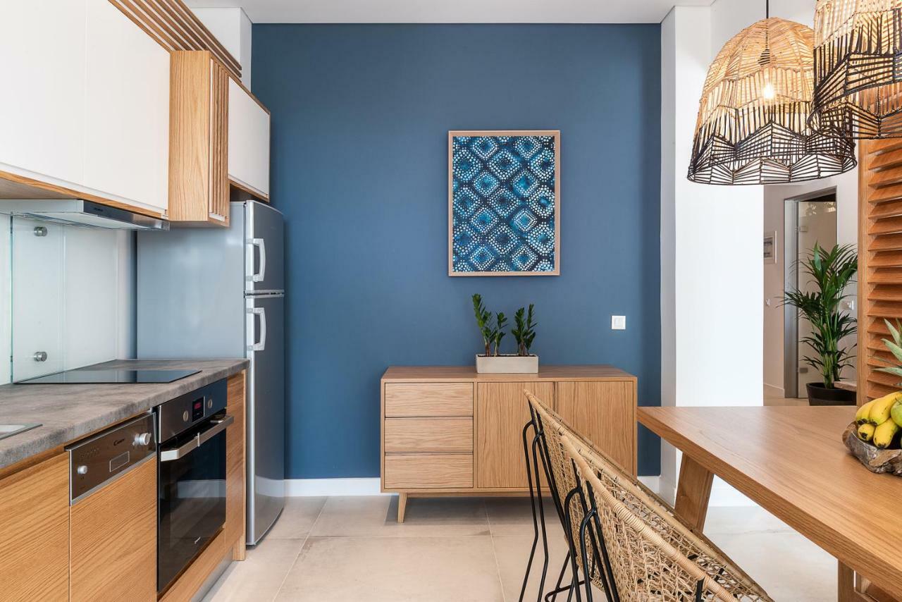 Blue Island Luxury Apartment Kato Daratso Luaran gambar